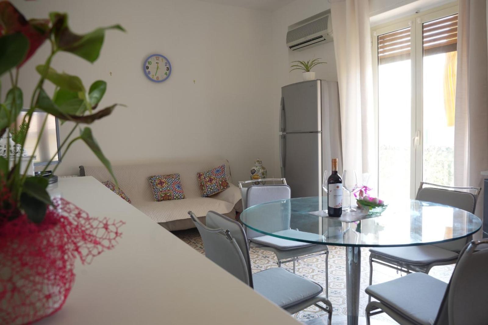 Dolce Sicily A 2Km Dal Centro Apartment Palermo Exterior photo